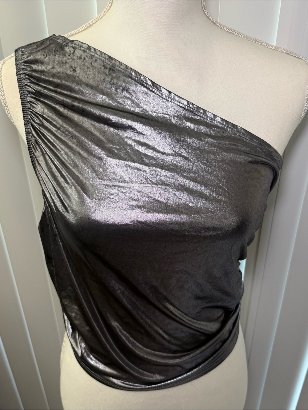 Sincerly Jules Metallic One-Shoulder Charcoal Top
